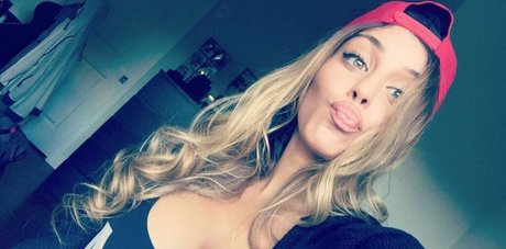 Tami Bar kunst nacktheit foto