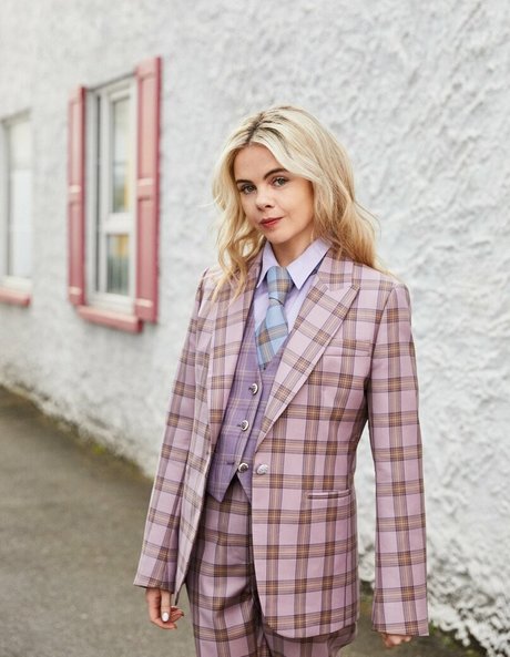 Saoirse Monica Jackson beste archiv