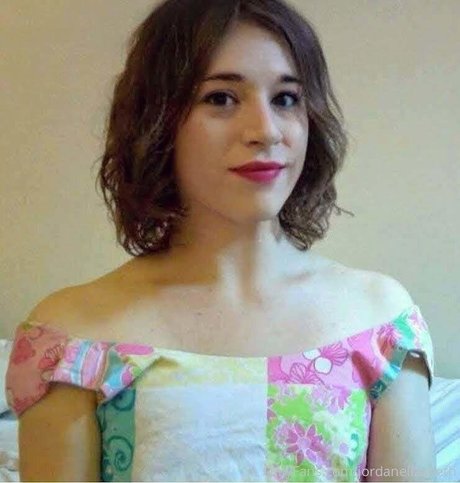 jordanelizabeth schöne nackten fotos