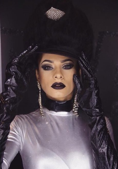 AndreeaNicoletaDinu schauspielerin nackten foto