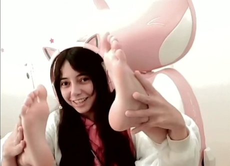 babycaroline69 porno nackte bild