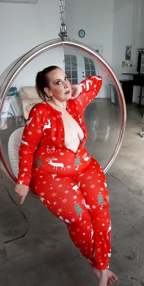 kourtneycakes exklusive top bild