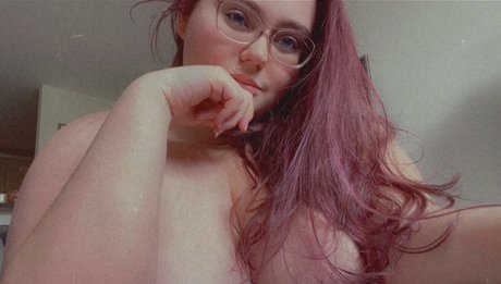 thescottishegirl model nackten bild