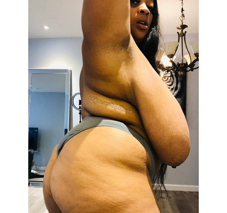 thailändische teen-onlyfans nacktheit heiße galerien