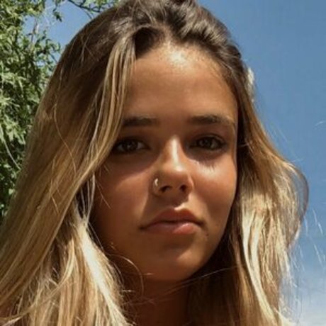 Caro Nigro top perfekte bilder