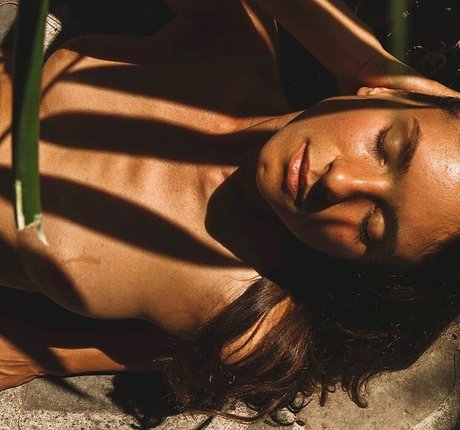 Yanusya sexy kunst archiv