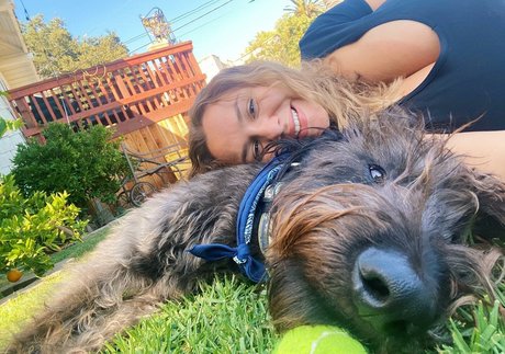 Julia G model porno archiv