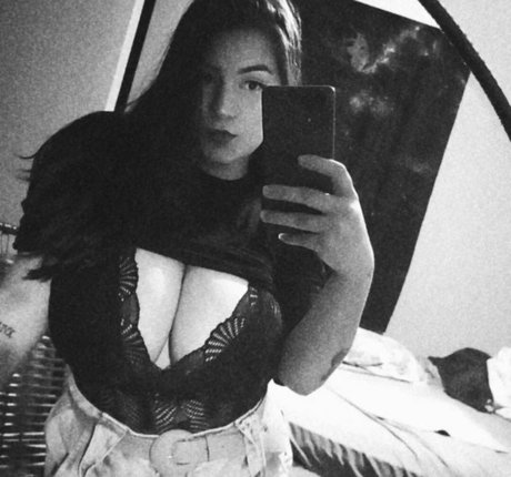 Cyntia K erwachsene nacktheit galerien