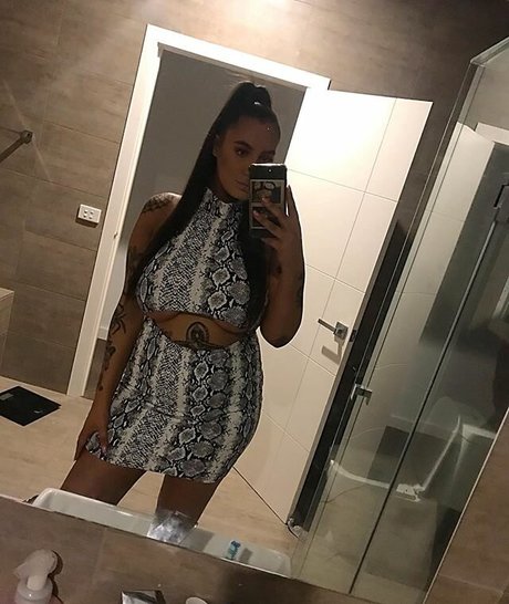 asiatische schwule onlyfans nacktheit schöne archiv