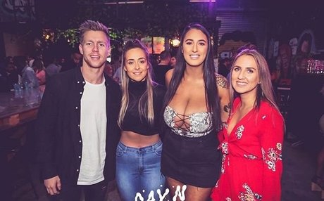 große brustwarzen nur fans porno nackt foto