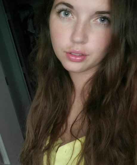 Lisa ASMR freie sexy bilder