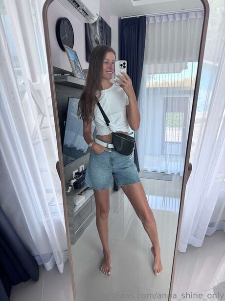 anna shine only erwachsene schöne bild