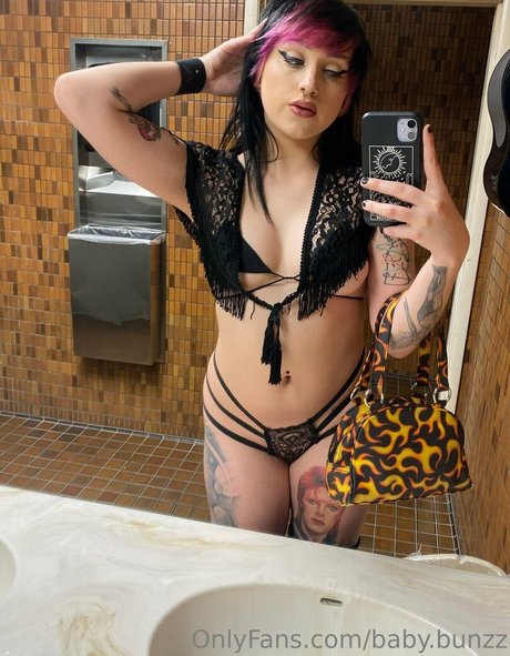 baby bunzz schöne erotische fotos