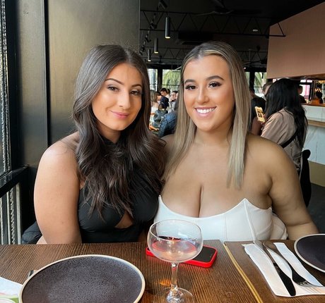 Stephanie C kostenlose nackt archiv