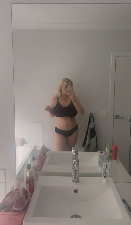 Emily J top sex archiv