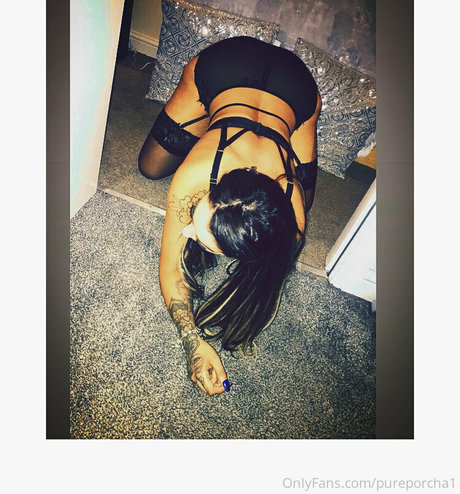 hotnaughtygirlfriend1 schauspielerin xxx galerien