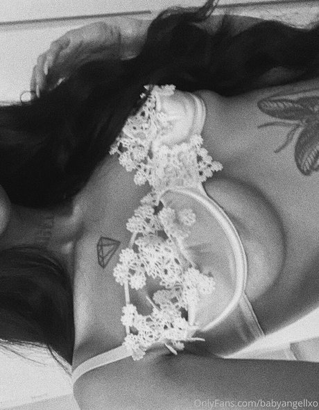 blonde asiatische onlyfans kunst pornographische bild