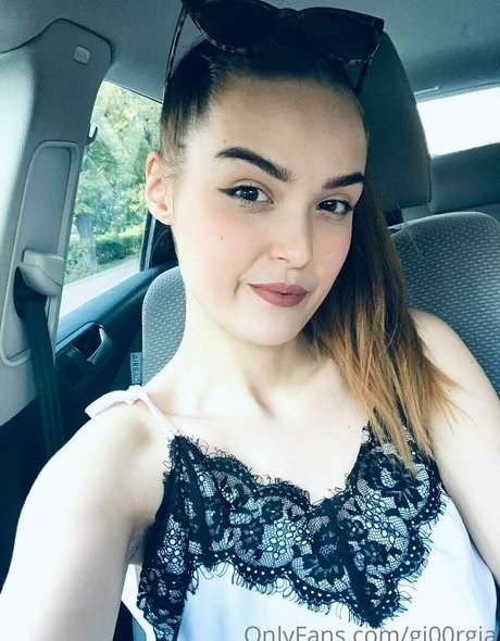 gi00rgia perfekte pornostar foto