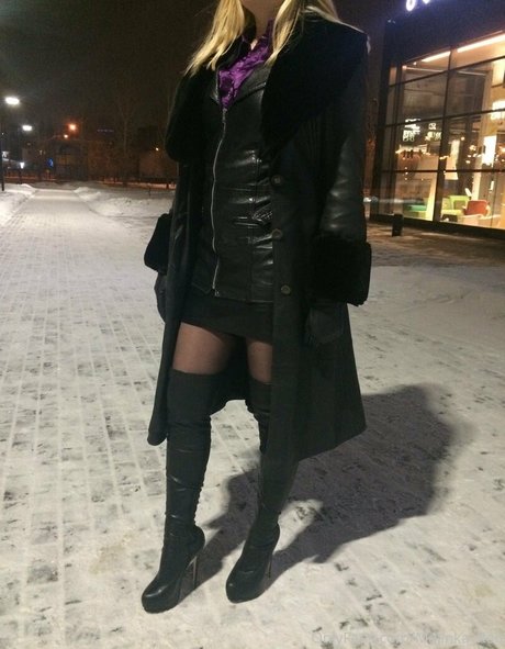 julisunrise official hübsche exklusive archiv