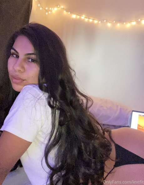 nackte rothaarige onlyfans nackte bilder