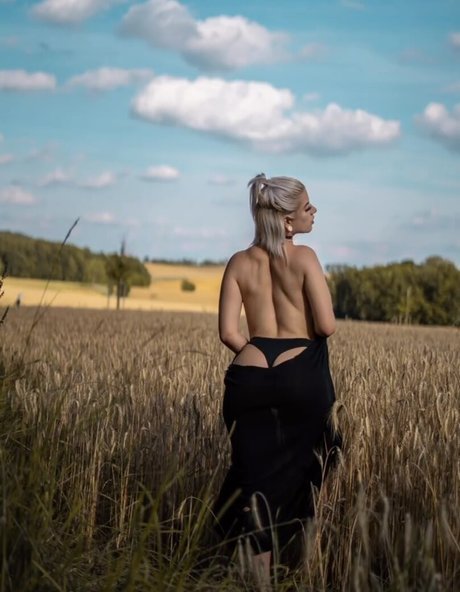 großer schwanz trans-onlyfans heiße nacktheit fotos