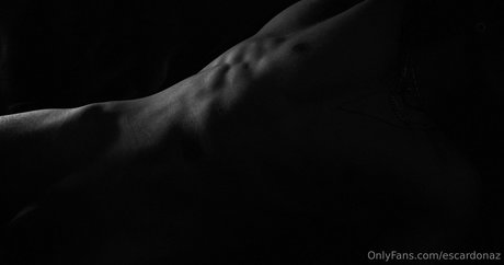 escardonaz heiße nackte foto