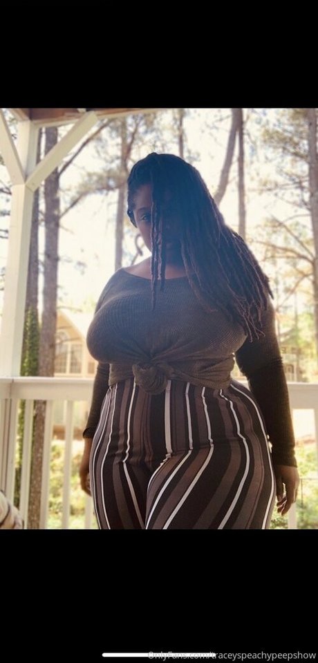 thefamouspeachesandcream pornostar top bild