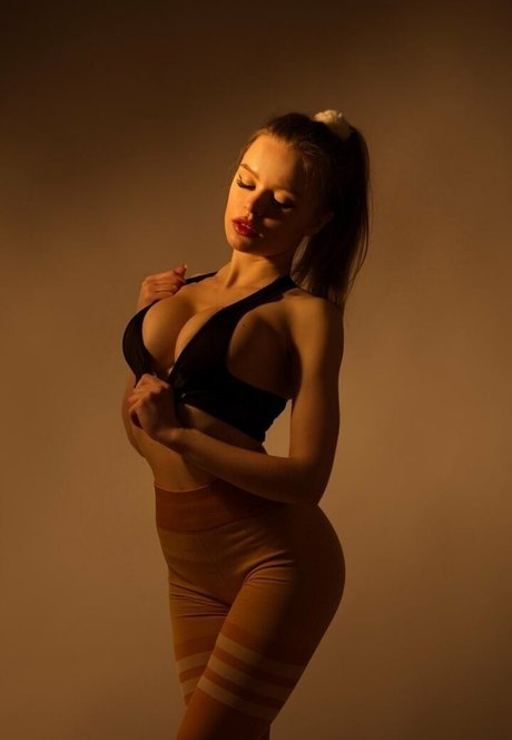 vivienmidigafree erwachsene top bild