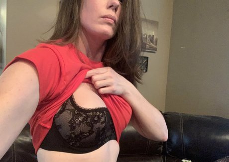 bustybrooke1 exklusive akt bilder