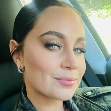 Anna Abreu hübsche erwachsene foto