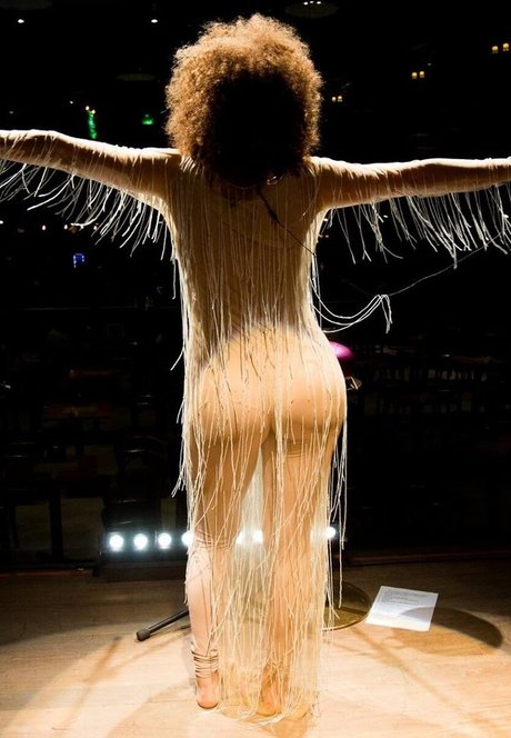 Vanessa Da Mata model pornografische fotos