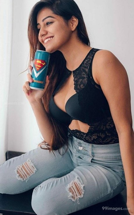 Simran Kaur Hundal erwachsene porno galerien