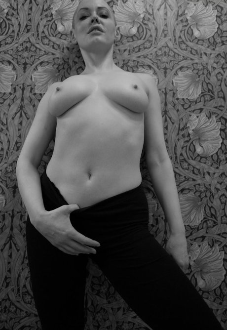 Rose Mcgowan sexy schöne bilder