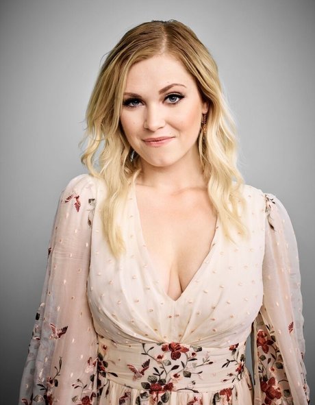Eliza Taylor model perfekte fotos