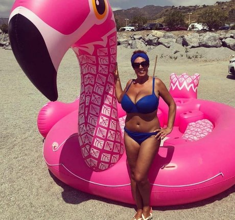 Betty LaRouge sexy erotische galerie