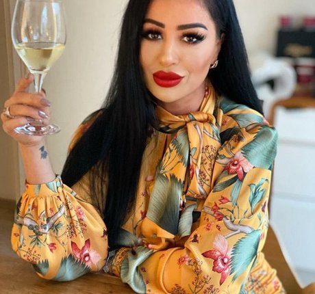 monicasuarez nacktheit porno galerien