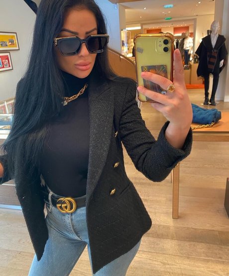 monicasuarez freie akt archiv