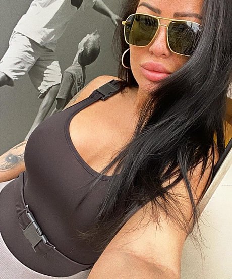 monicasuarez pornografische foto