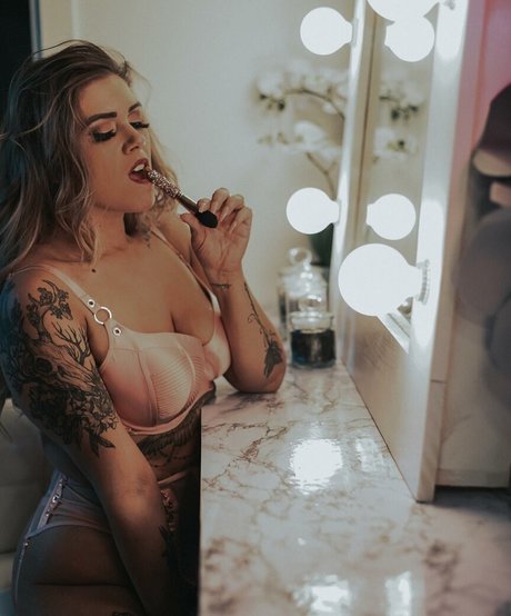 kasey jameson beste kunst archiv