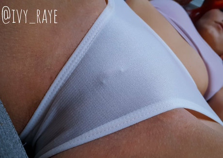 ivy rayefree nacktheit heiße bilder