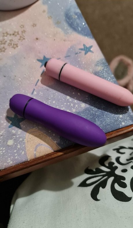 asiatische fingersatz onlyfans kunst hd bild