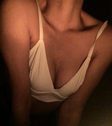 lust1luv hübsche pornostar fotos