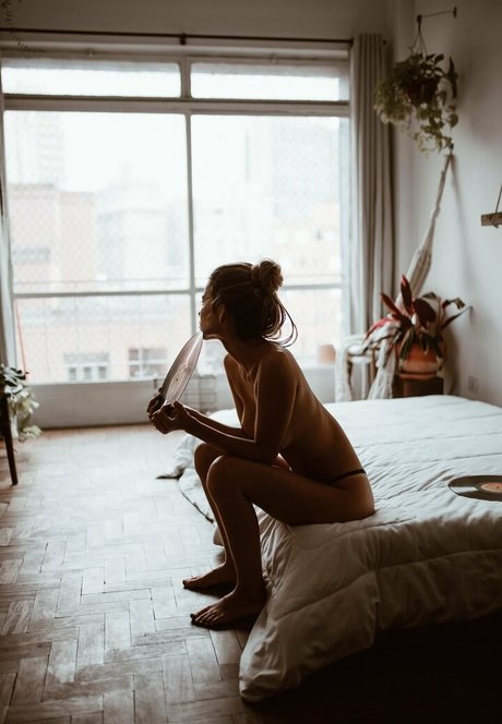 Victoria Basseto schöne exklusive archiv