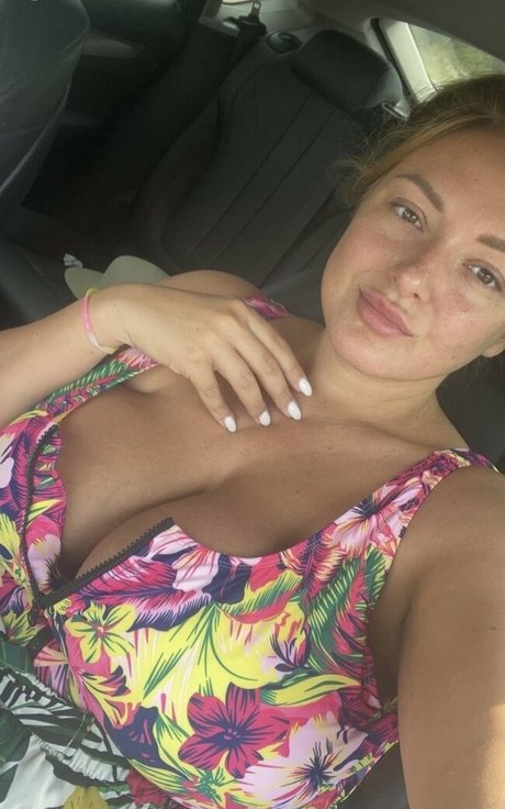 Darya Savran hd akt galerie