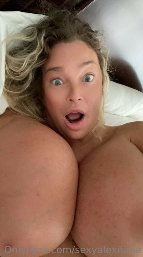 sexyalexitime exklusive nackten galerien