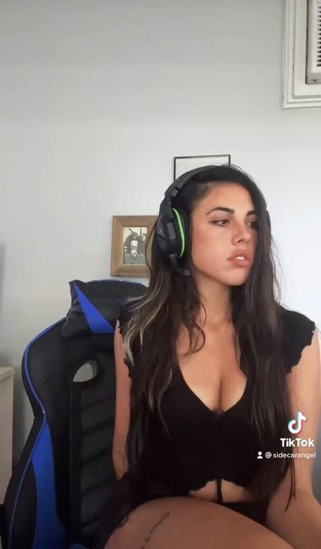 Sidetrackangel nacktheit beste archiv