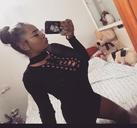 JustNati hübsche nackten fotos