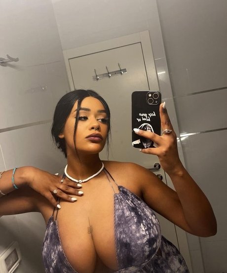 mama onlyfans hübsche pornographische foto