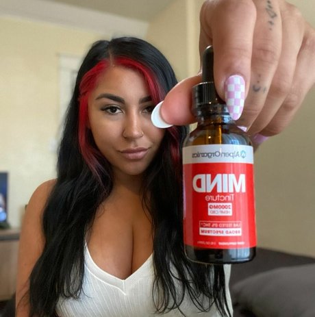 gabrielamal_ model xxx fotos