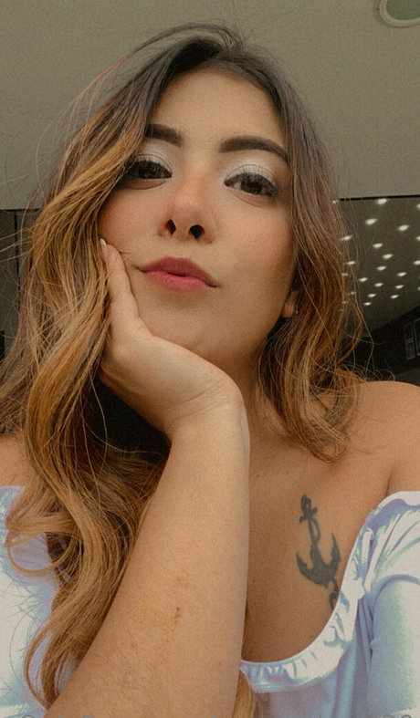 samanthag 20 sexy nackt bild